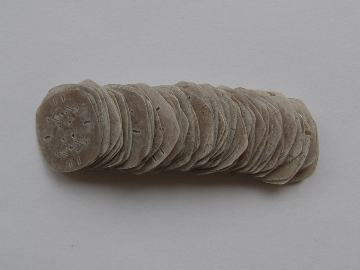 ex-USSR Mica Insulator of the Tubes 18x18x0.2mm QTY=96