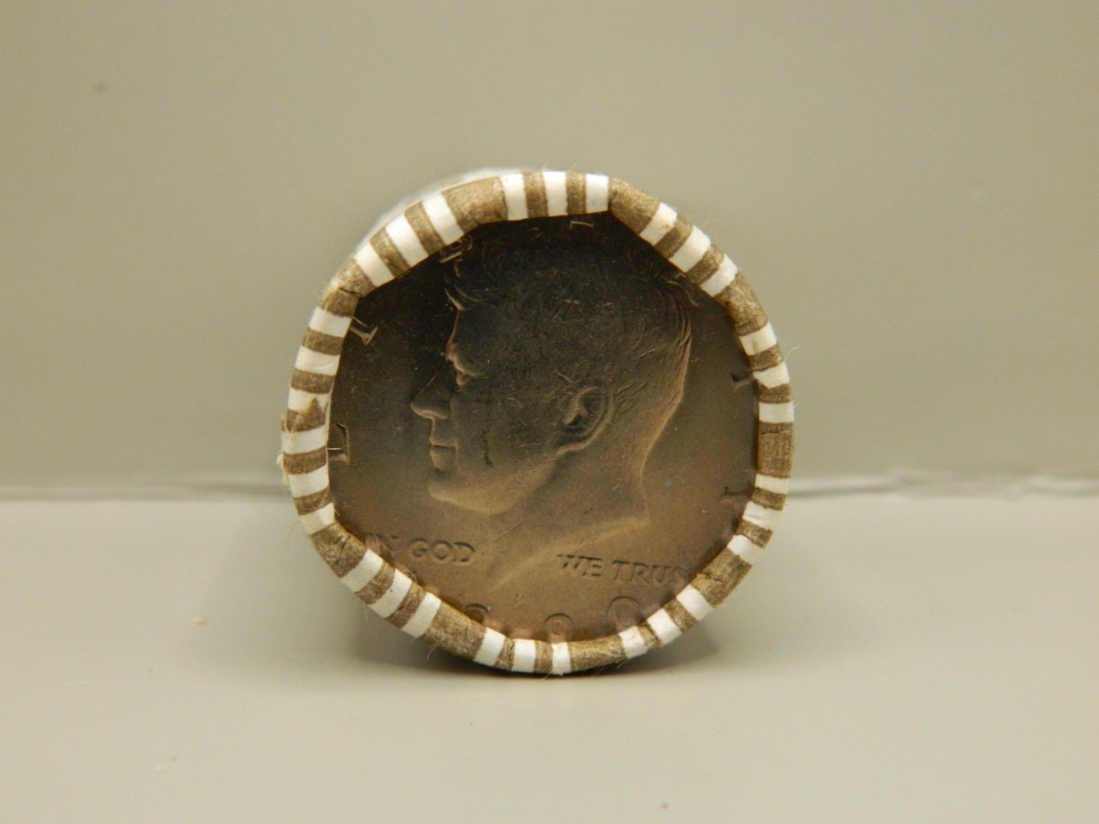 1990-P KENNEDY HALF DOLLAR UNOPENED BANK ROLL 20 COINS