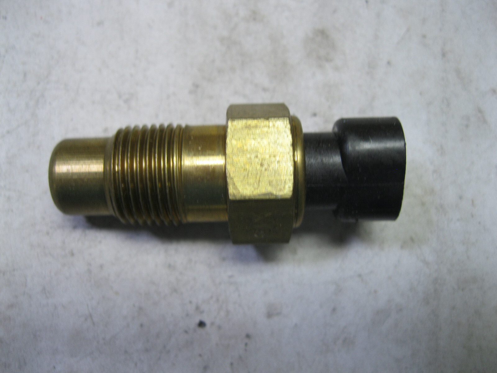 Engine Coolant Temperature Sensor-Switch 4 Seasons 37111