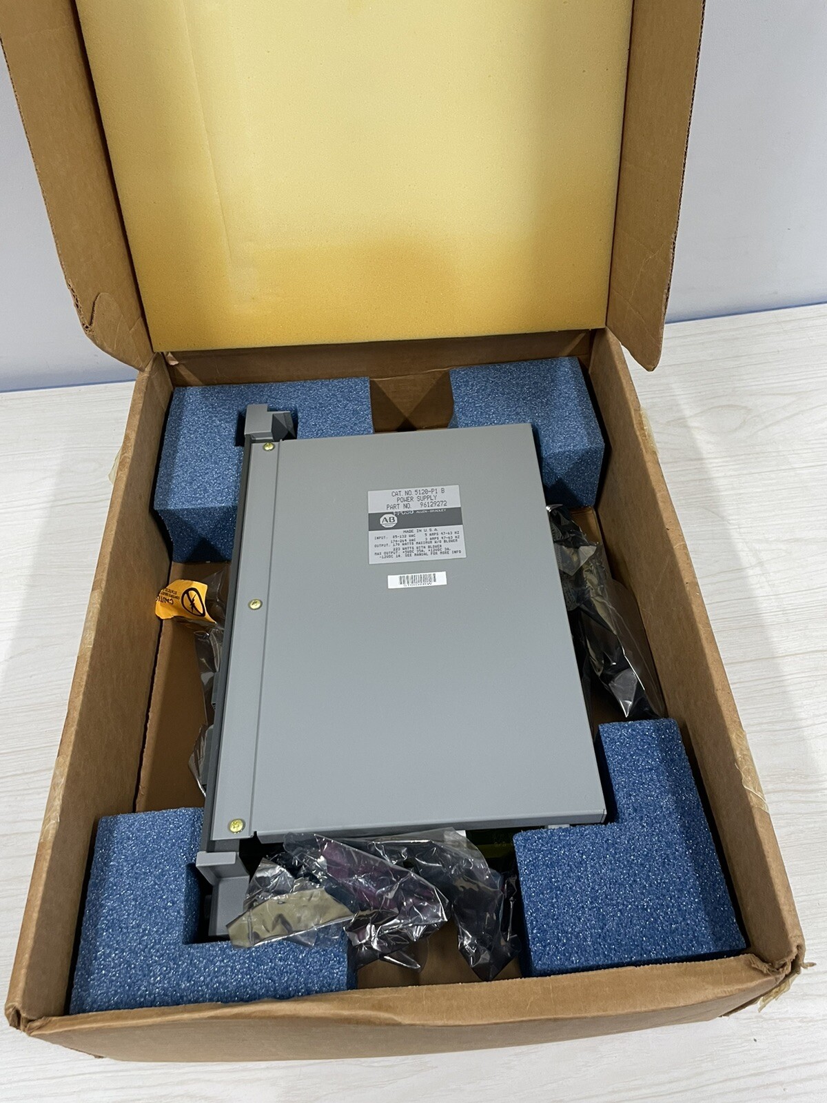 Allen-Bradley 5120-P1 B Power Supply Part# 96129272