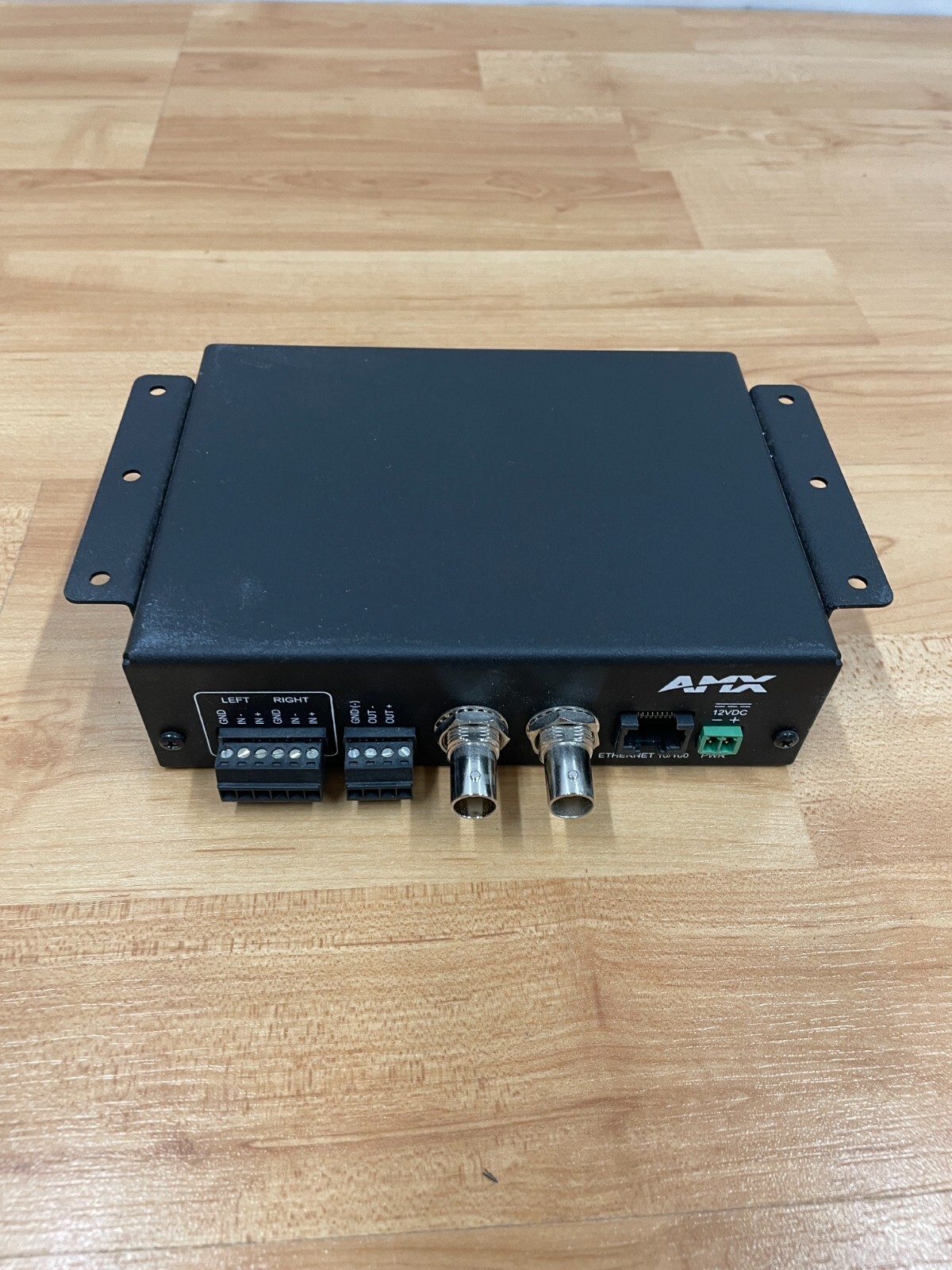 AMX NXA-AVB/Ethernet Breakout Box w/ Rack Mounts