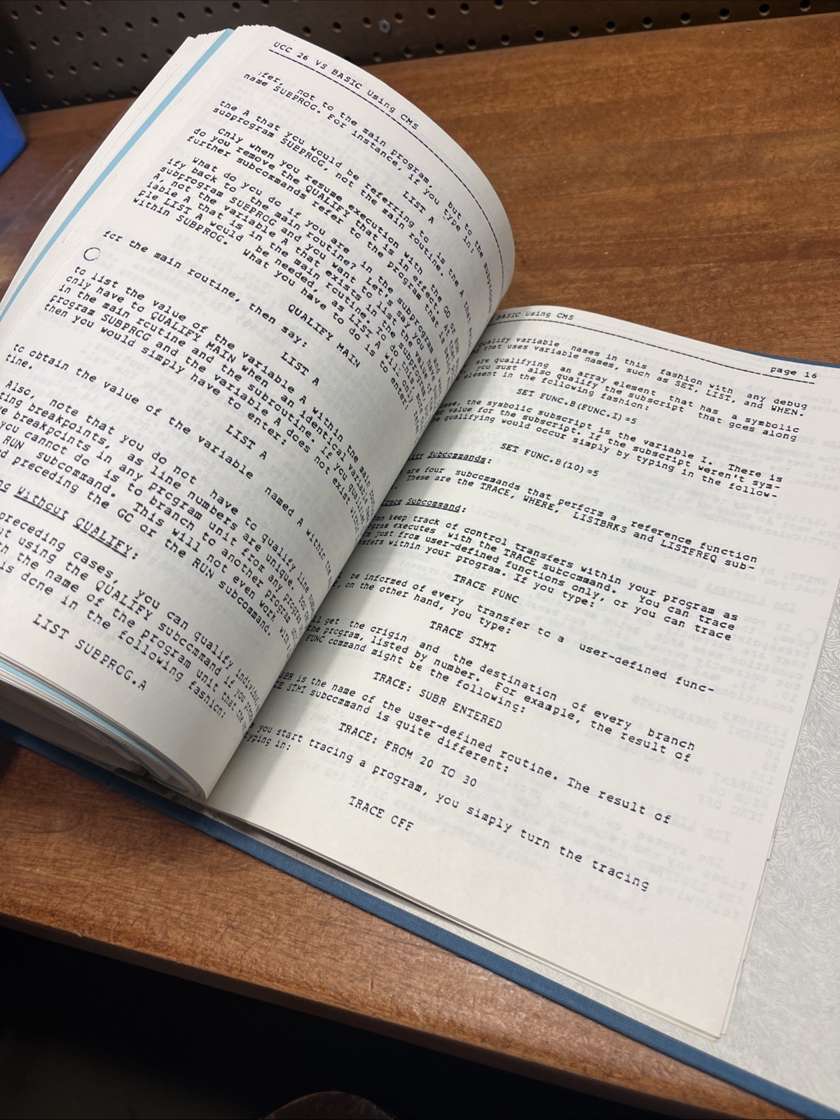 Vintage 1983 IBM BASIC CMS UCONN Course Training Binder VM MVS XEDIT Manual