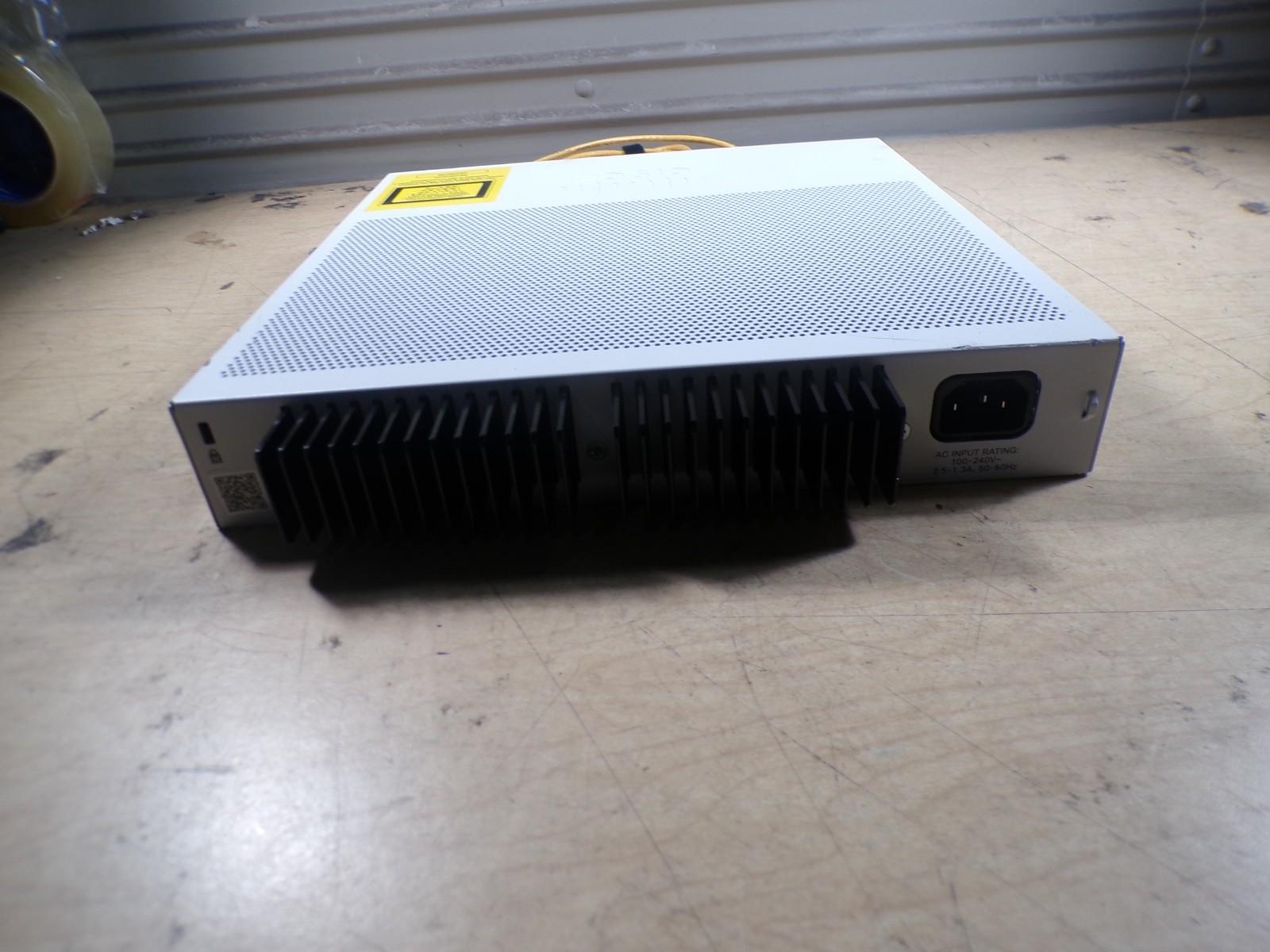 CISCO BUSINESS 350 SERIES CBS350-16T-2G 16-PORT GIGABIT MANAGED SWITCH
