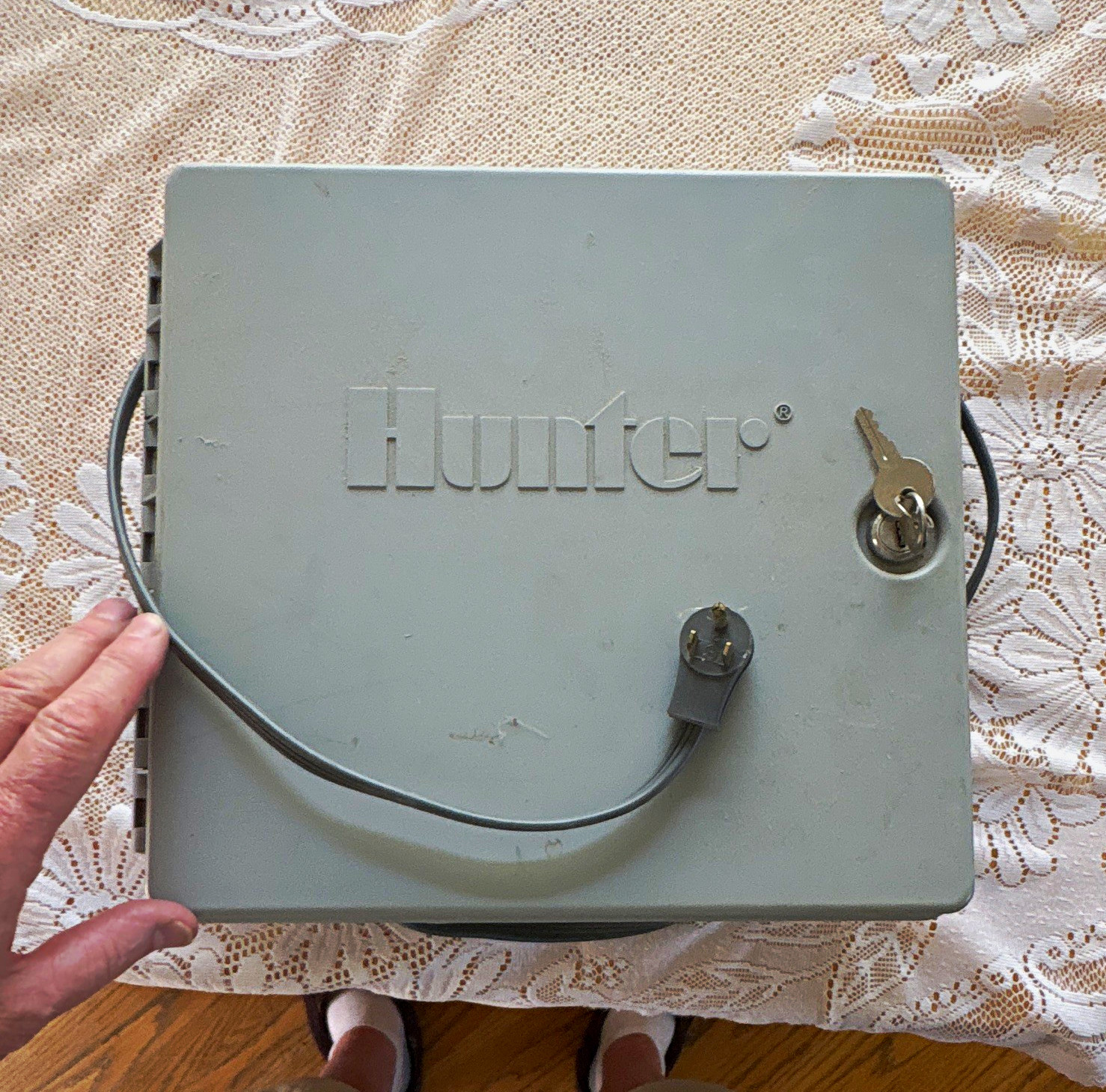 Hunter ICC Digital Sprinkler Controller LC-Display Gray w/ Manual.