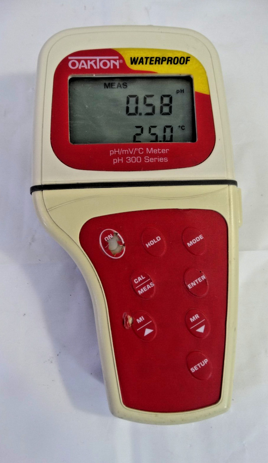 Eutech OAKTON 54X002608 pH 300 Series pH/mV/C Meter, for Parts/ Repair