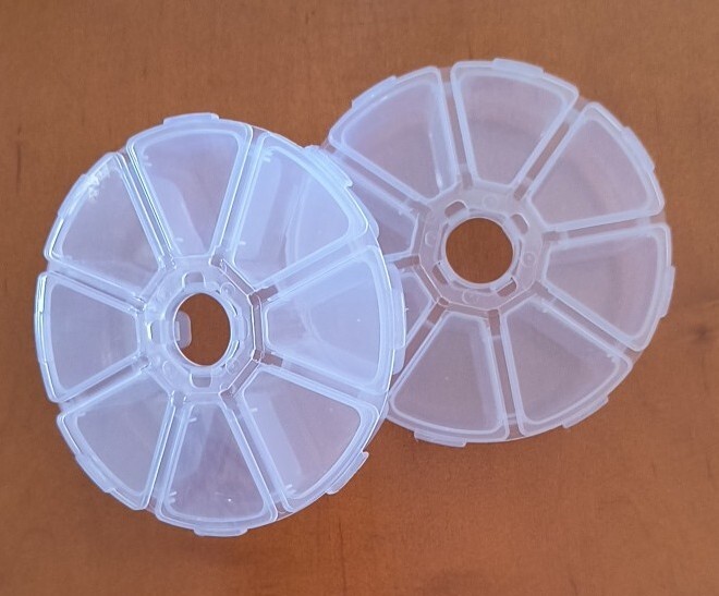 2-Pack Round 8-Compartment Clear Plastic Storage Box Organizer Bead DIY Jewelry