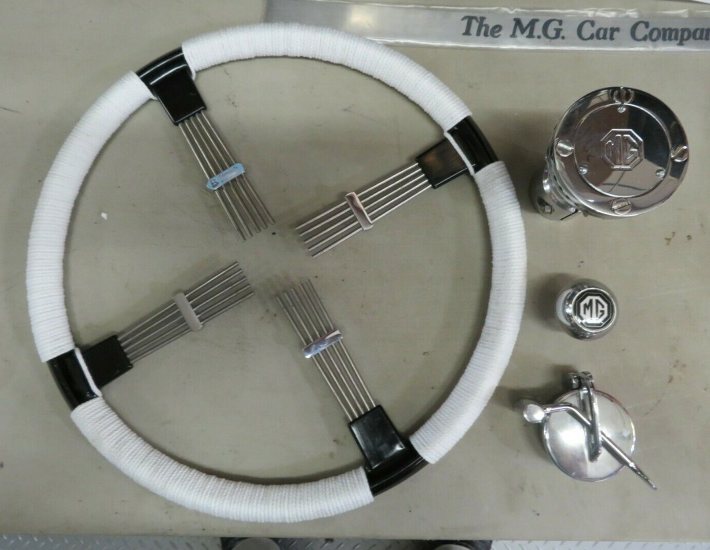 Bluemel's MG TC, Early TD, Steering Wheel, 1945-1950, New, Radiator Cap, Knob
