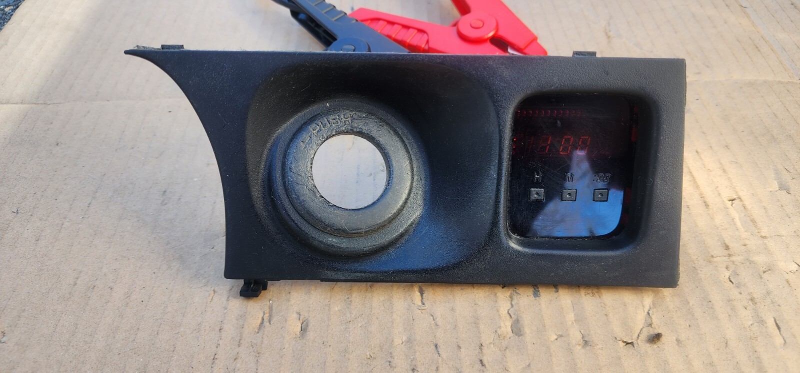 🔴 Toyota Tacoma OEM Digital Clock Bezel TESTED 1995-2004 Part 83910-35020 AMBER