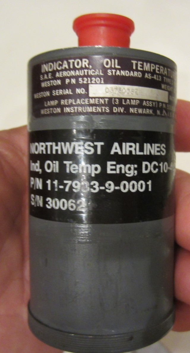 NORTHWEST AIRLINES OIL TEMP GAUGE DC-10-40 P/N 11-7933-9-0001, WESTON P/N 521201