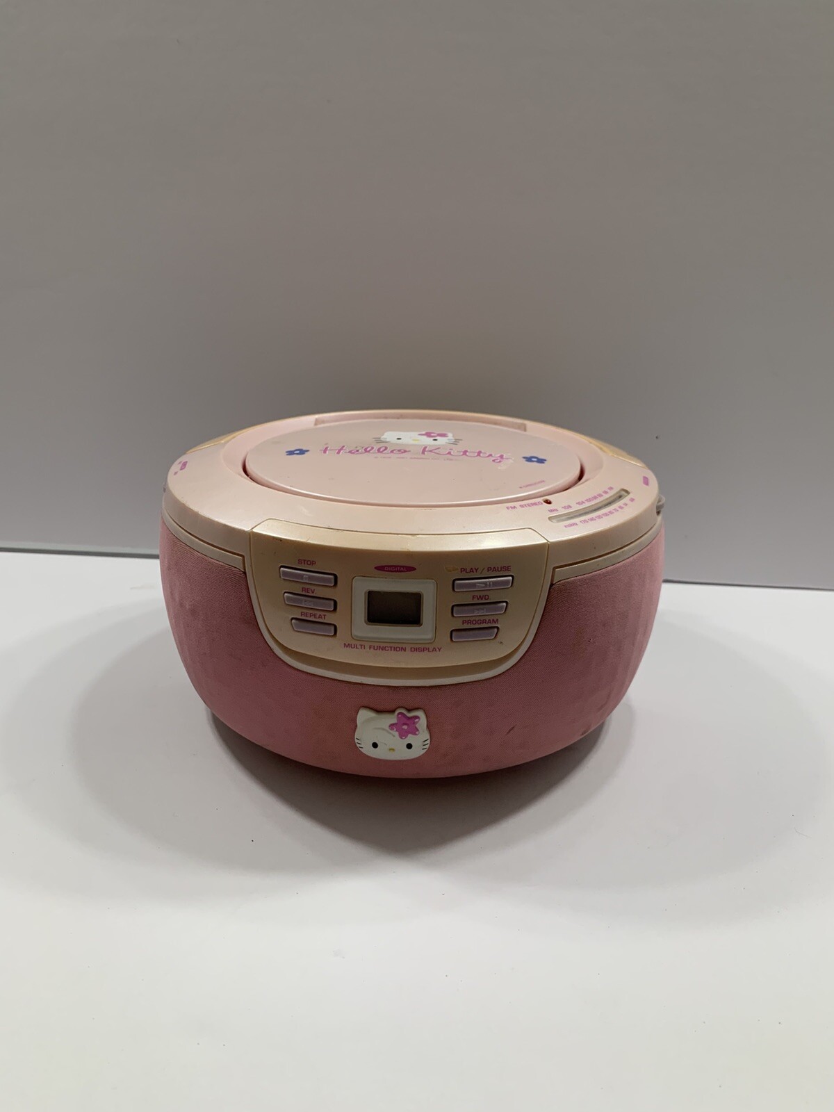 hello kitty radio cd player Doesn’t Work Only Radio