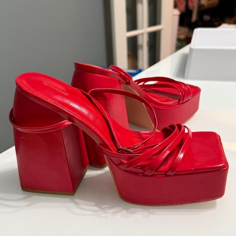 Red Platform Heels Strappy Chunky Mule Square Toe Size 7