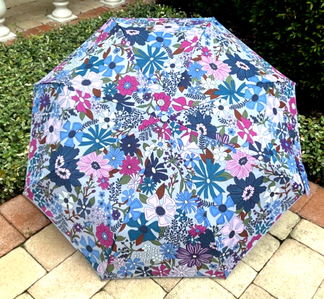 VERA BRADLEY UMBRELLA AND CASE AUTO OPEN CLOSE BENGAL LILY NWT