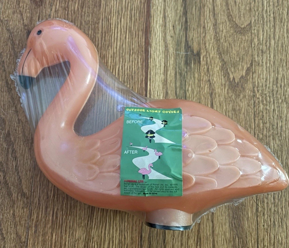 Vintage 1999 Primal Lite Outdoor Light Cover Flamingo New In Package Florida Fun