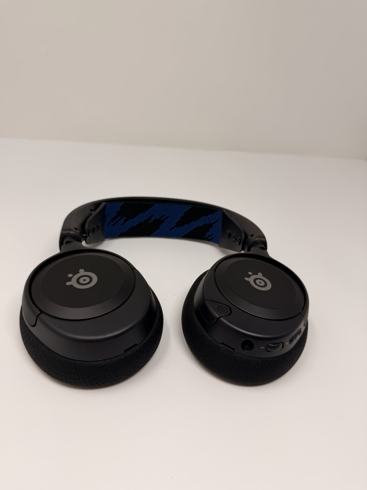 Steelseries 61611 Arctis Nova 1p Gaming Headphones, Wired, Headset Only