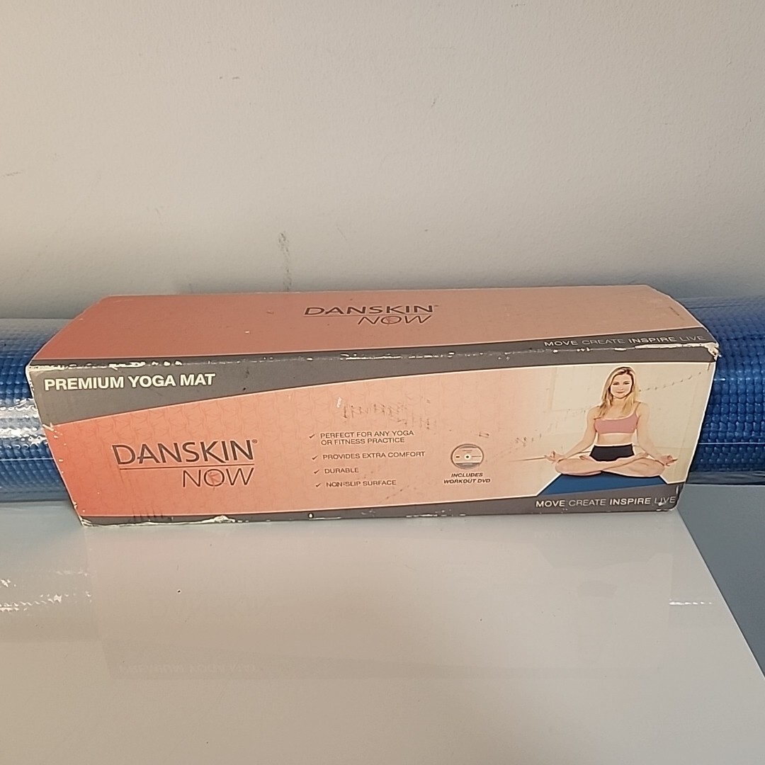 New Sealed Danskin Now Yoga Fitness Kit w/ DVD - NEW -