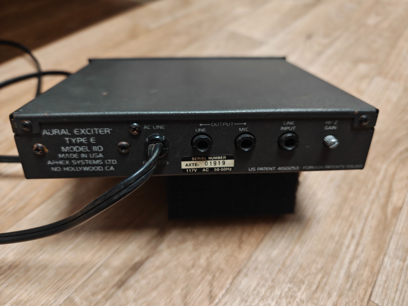 Aphex Aural Exciter Type E - USED in great condition