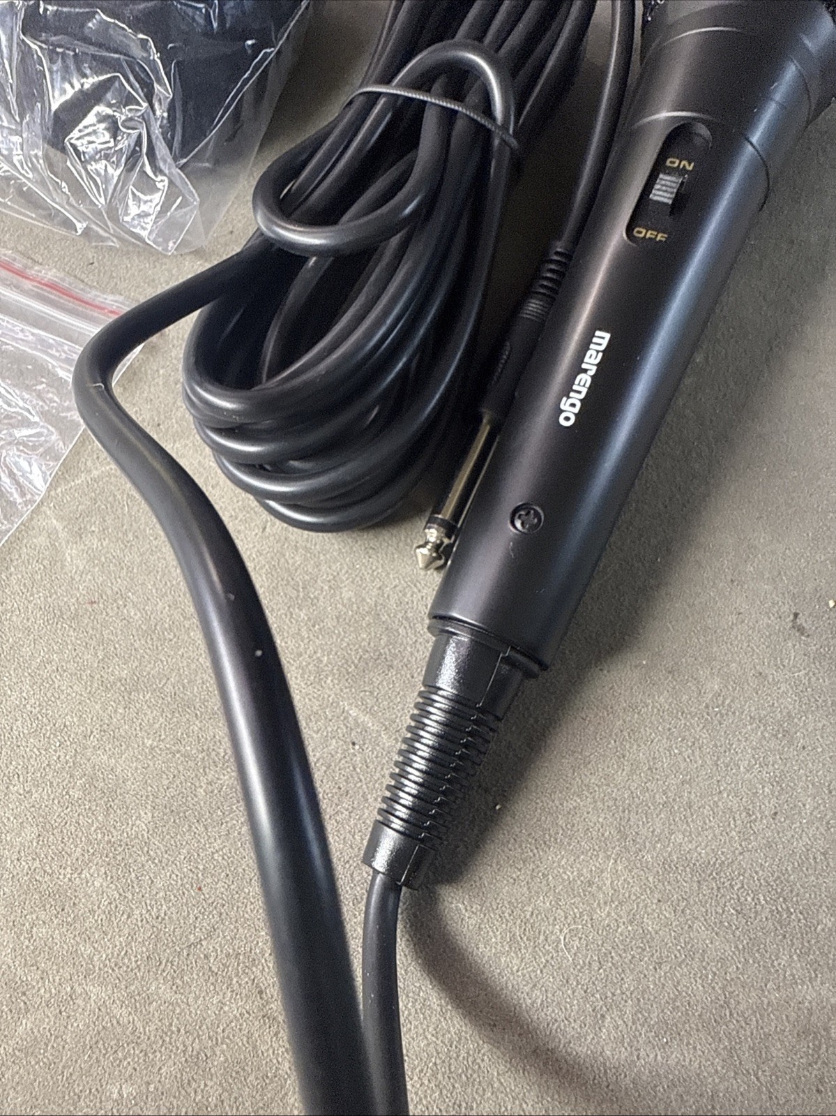 Marengo Handheld Wired Microphone, Cardioid Dynamic Vocal Mic with 13ft Cable