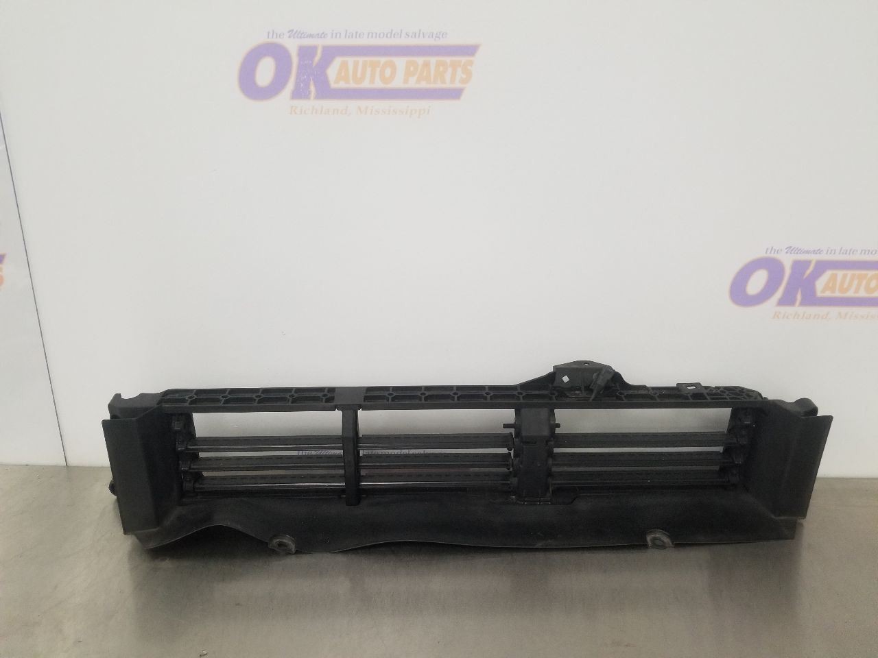 25 HONDA CR-V EX-L AIR SHUTTER 1.5L TURBO