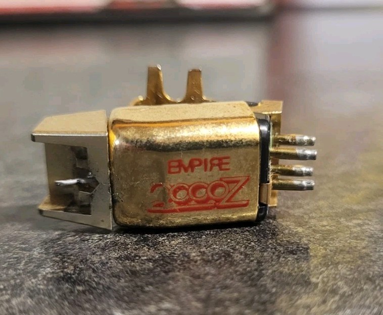 Vintage Empire 2000Z Cartridge With Original Stylus In Excellent Condition RARE