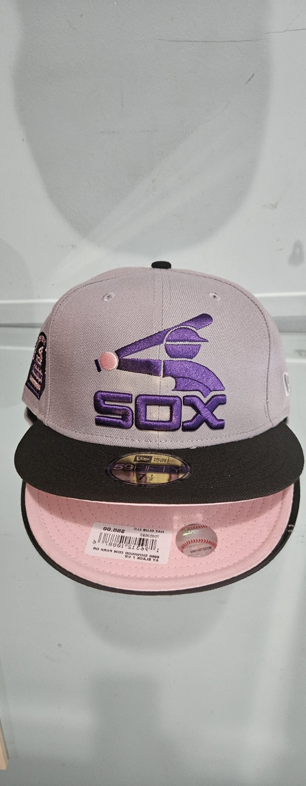 HatClub Exclusive Chicago Whitesox New Era 59fifty Size 7 1/2 Grey With Pink UV