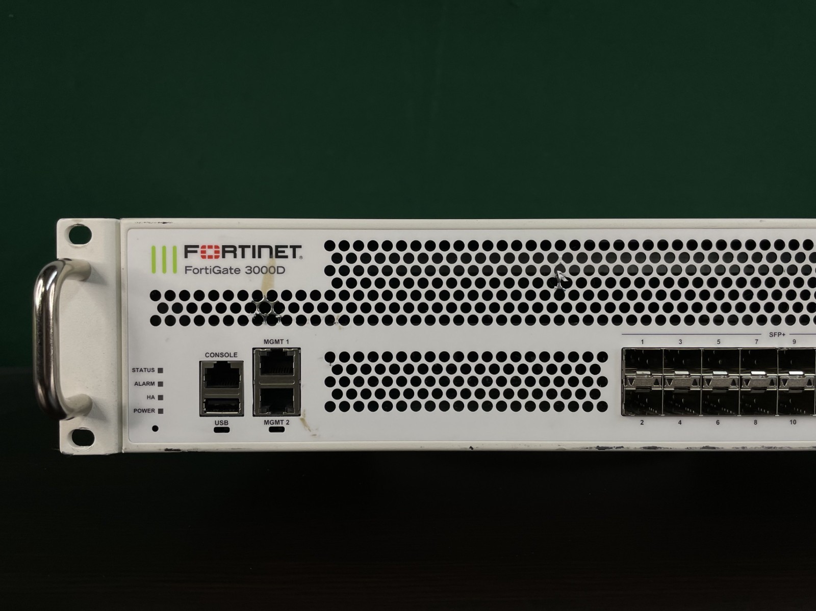 Fortinet FortiGate 3000D Firewall FG-3000D Dual Power +Ears /Registered