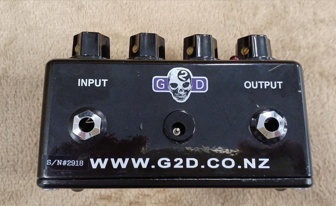 G2D Morpheus Distortion No.nm1384