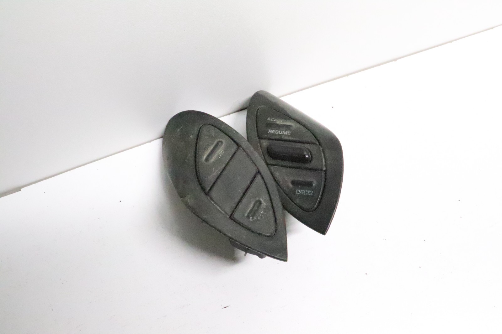 1996-2000 DODGE CARAVAN CRUISE CONTROL SWITCH ASSEMBLY OEM,