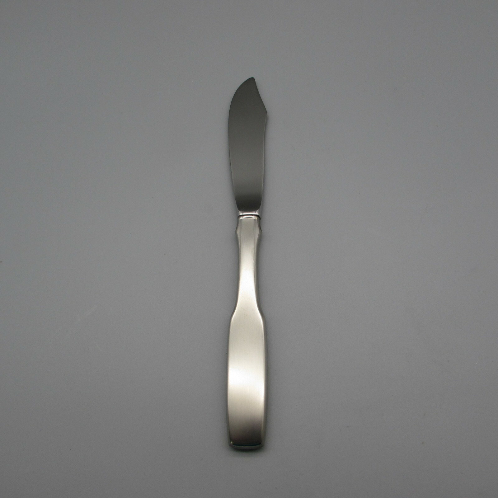 Oneida Stainless Flatware -  PAUL REVERE -   Fish Knife (Rare Piece Type)