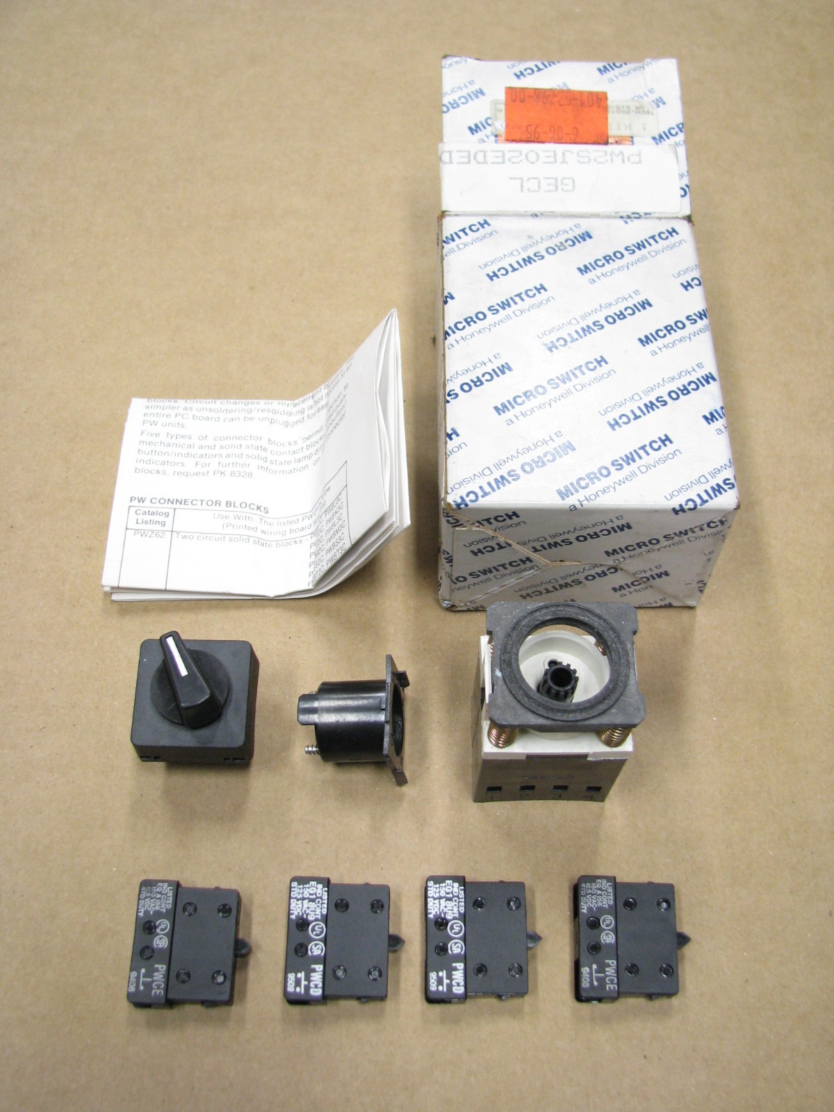 Honeywell Micro Switch PW2S GECL PW2SJE02EDED