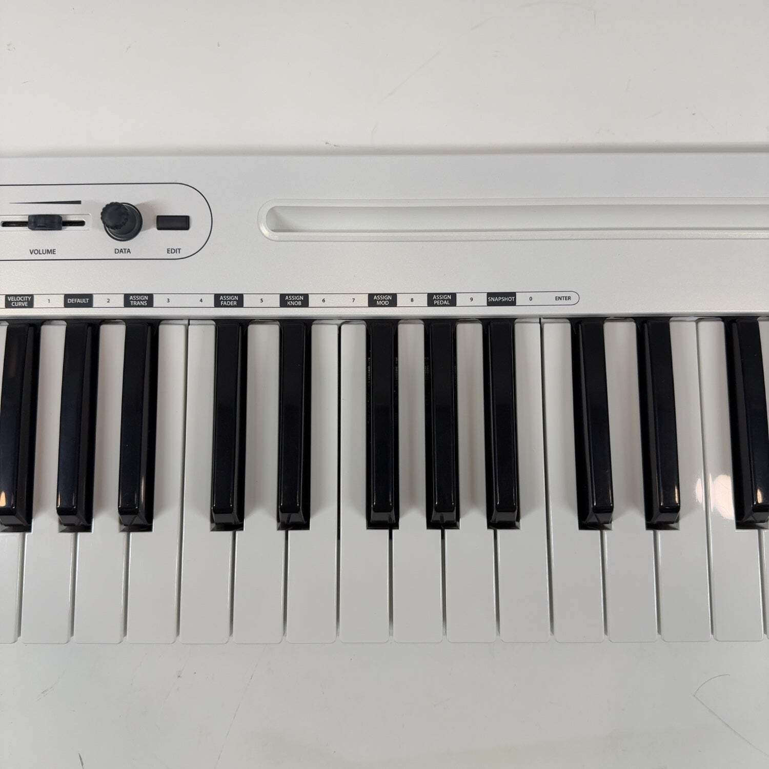 Samson Carbon 49 USB/MIDI Controller Keyboard SAKC49
