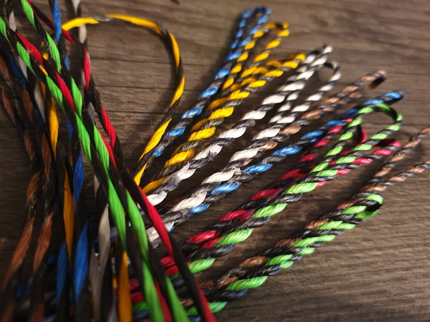 PSE Razorback recurve ( 62")  fastflight flemish twist string