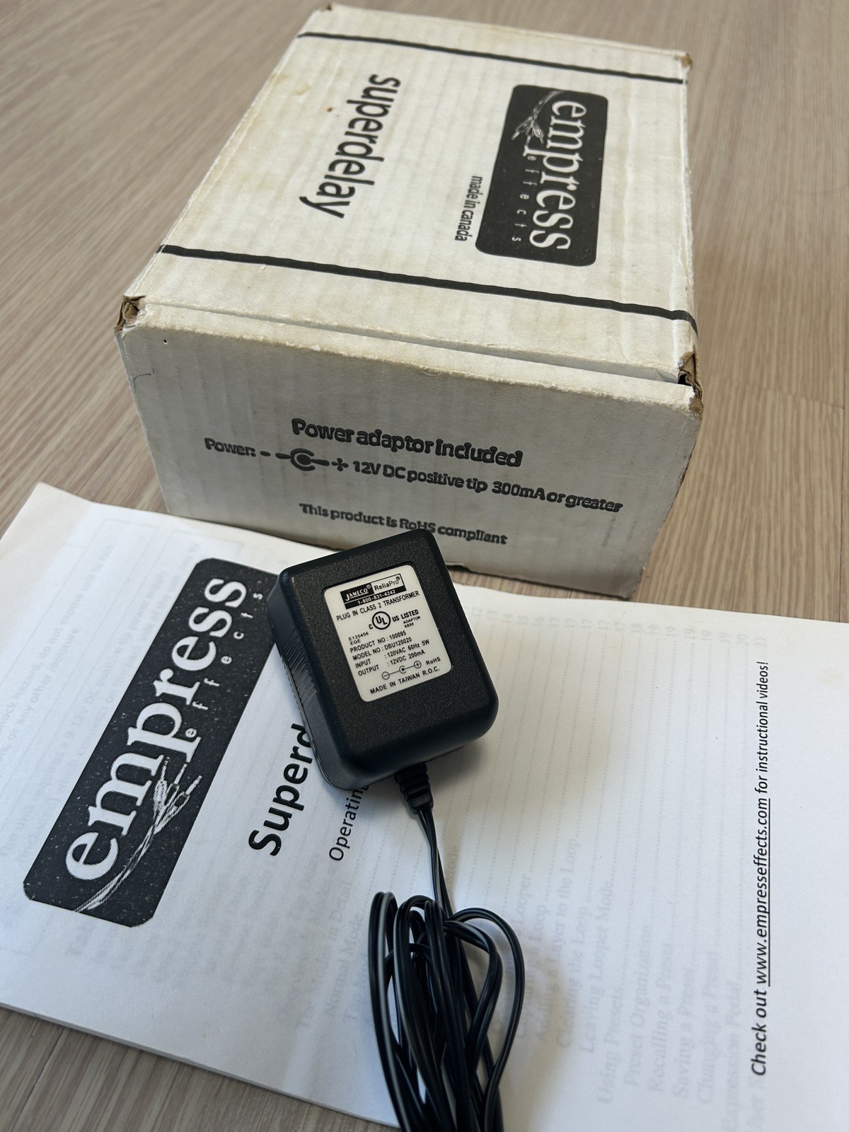 Empress Superdelay (Original Model, White)