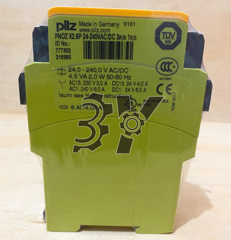 1PCS New PILZ Relay PNOZ X2.8P 24-240VAC/DC 3n/o 1n/c 777302