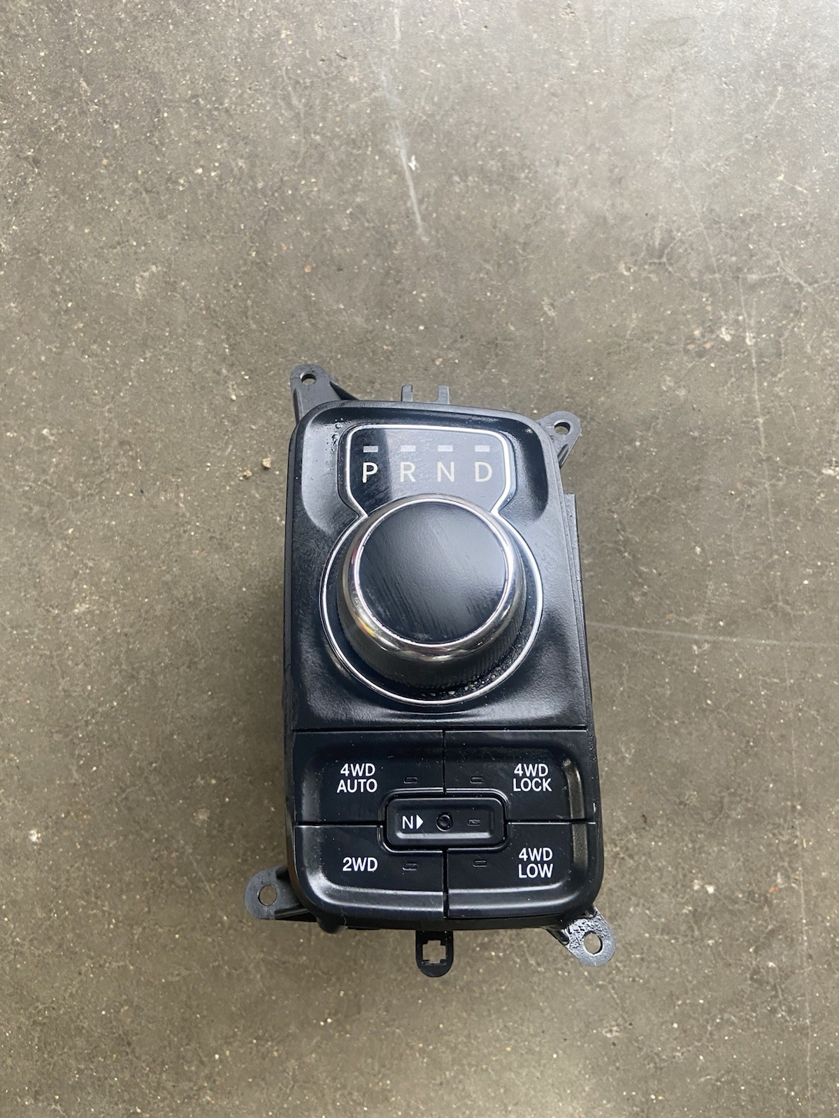 2013-2018 Dodge Ram 1500 Transmission Gear Shifter Selector P68171964AI 13 18