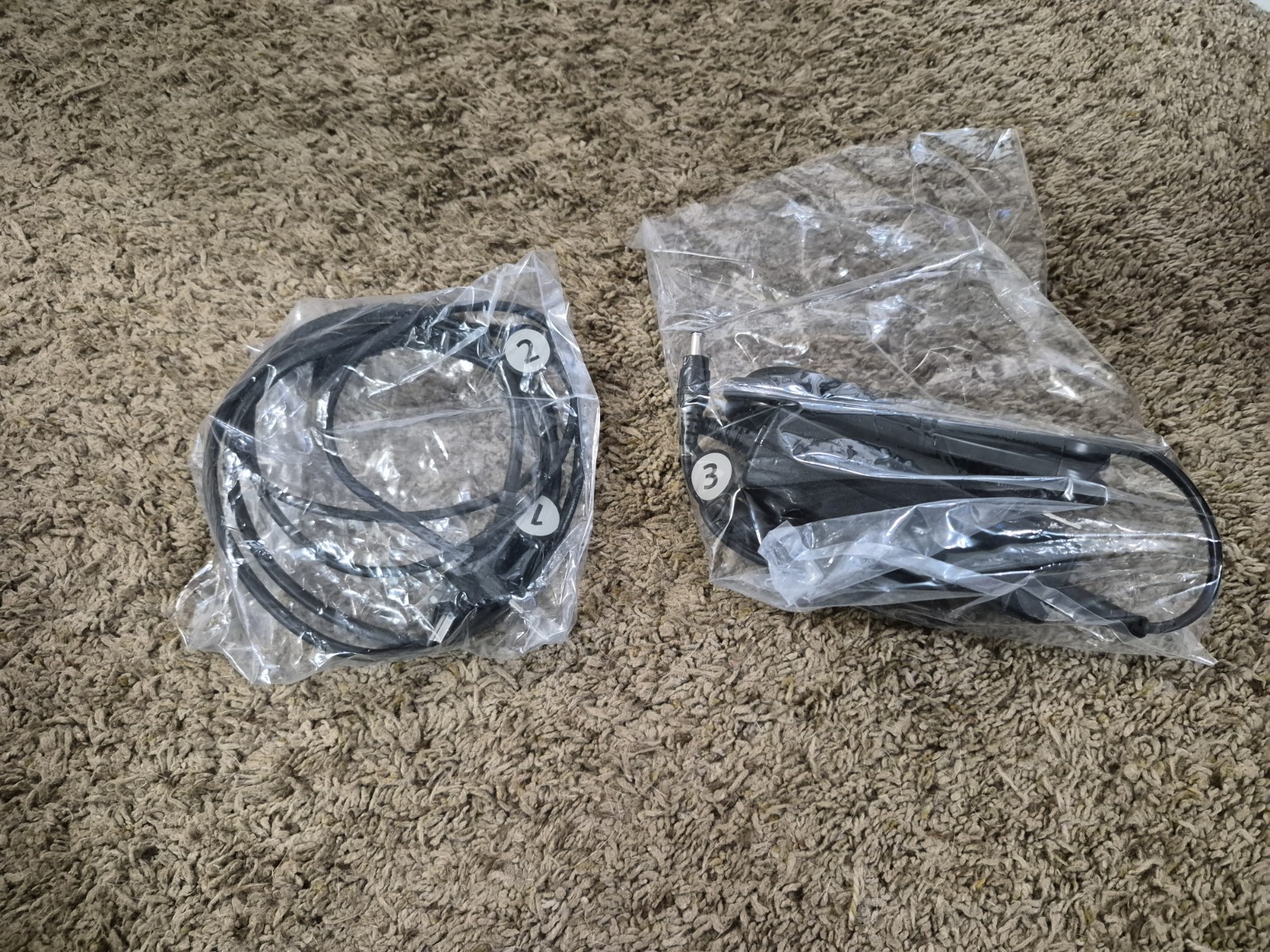 Sony PlayStation VR CUH-ZVR2 Corded Headset and Motion Controller Set
