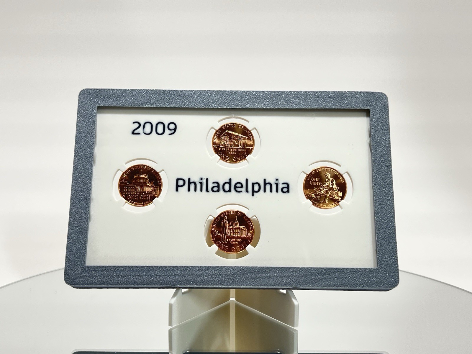 2009 Lincoln Bicentennial 8-Coin Set (P & D) – Custom Display Slabs