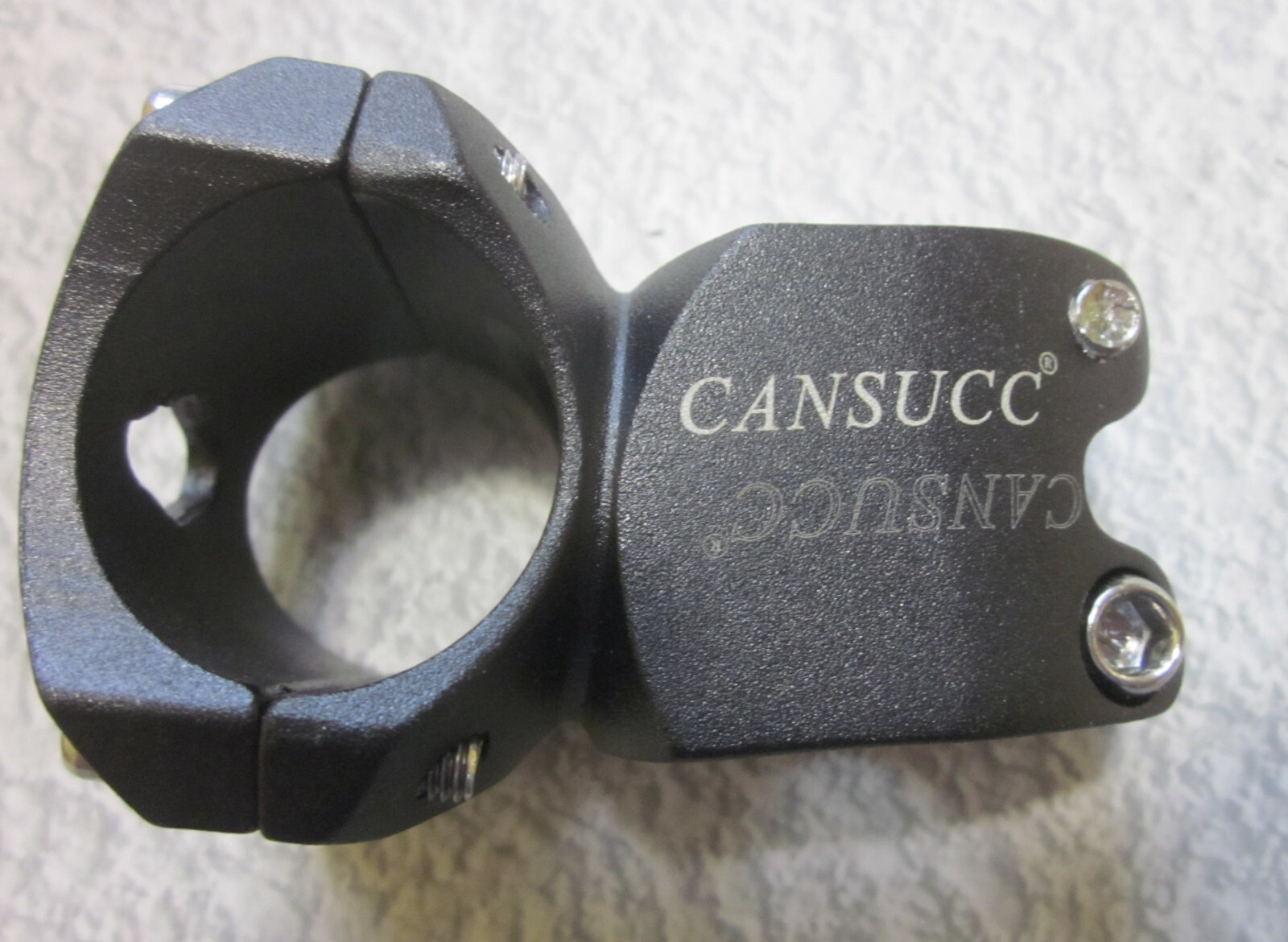 Cansucc stem threadless 32mm +/-7 degrees. 1 1/8 x 1 1/8 shorty