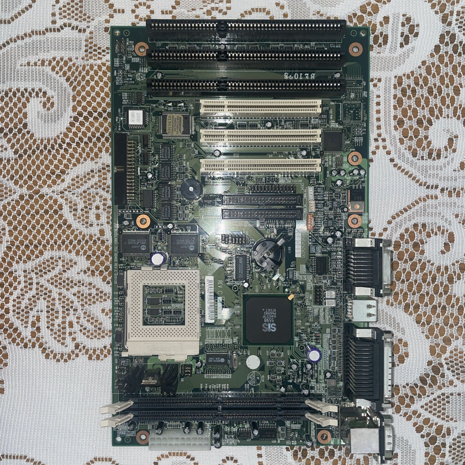 TriGem Woodland+ Intel Pentium-MMX 166MHz Motherboard Vintage 1997