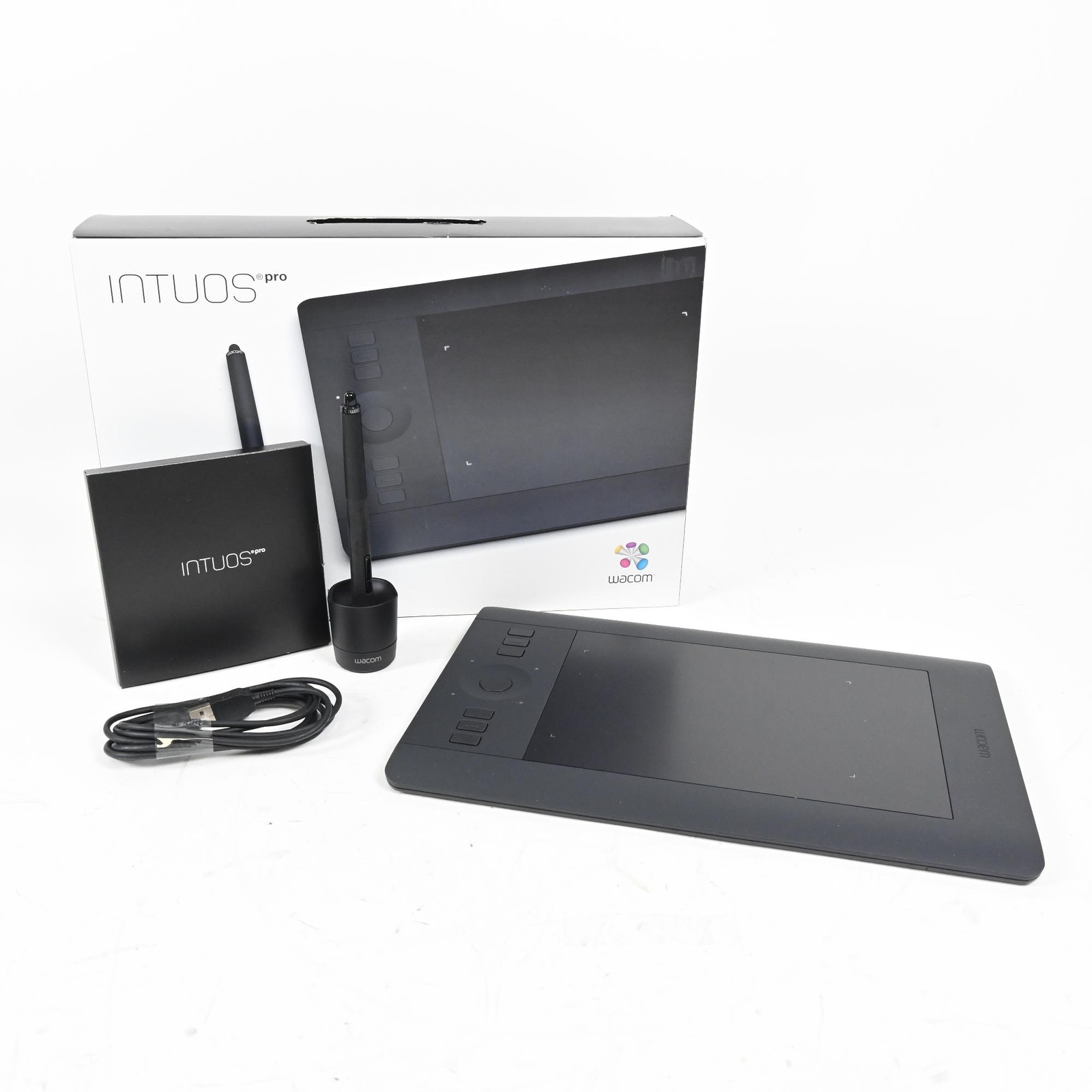 Wacom PTH-451 Intuos Pro Small Pen & Touch Tablet #217
