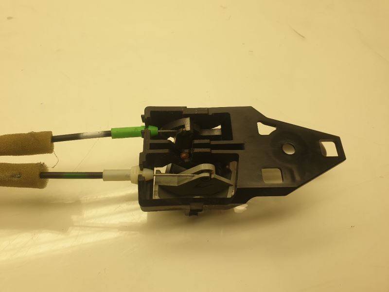 2014 TOYOTA PRIUS DRIVER SIDE FRONT DOOR LOCK ACTUATOR ASSEMBLY