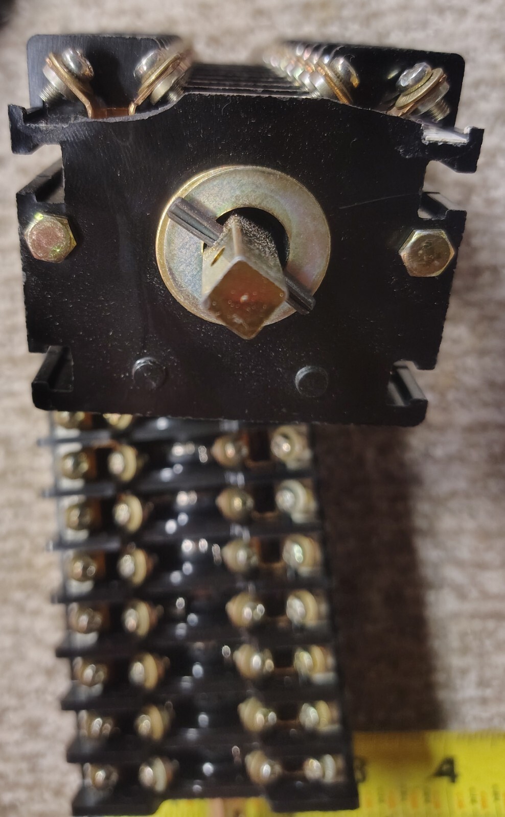 🗽 INDUSTRIAL ELECTRIC AUXILIARY SWITCH
