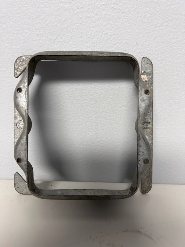 4" Square Unbranded Double Device Cover 1" raised