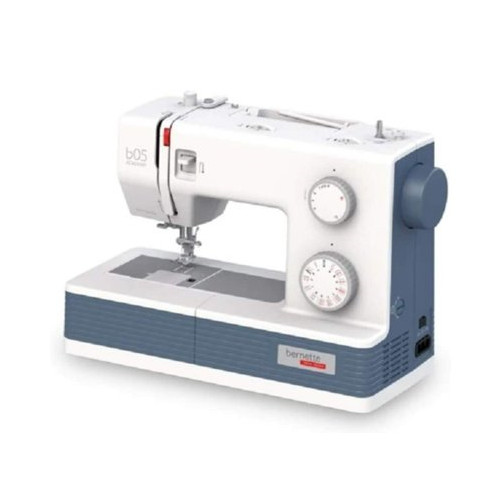Bernette 05 Academy Sewing Machine