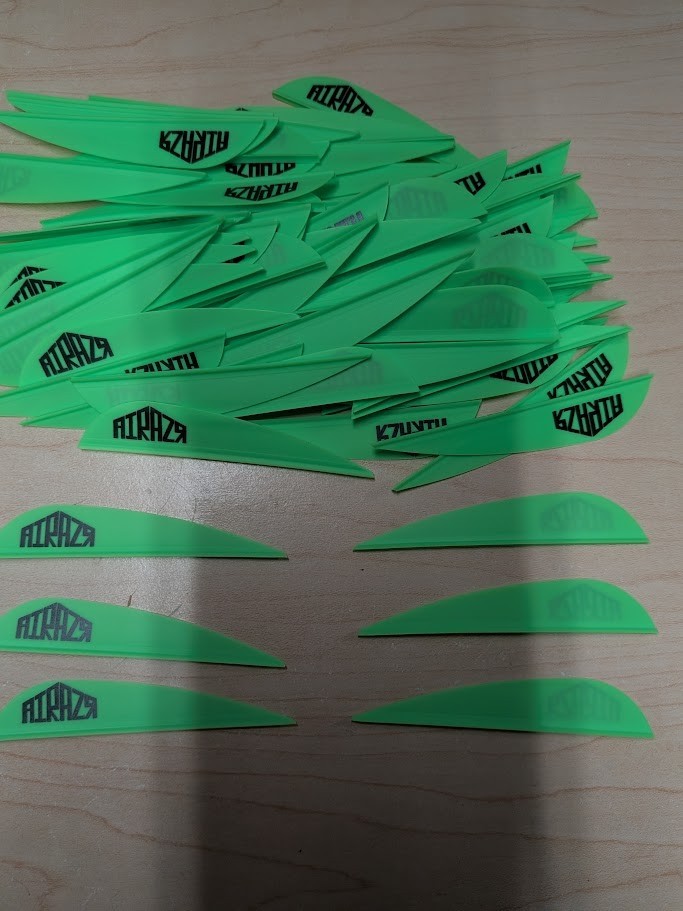 100 AAE AIRAZR 26 Bright Green Vanes arizona archery equip arrow fletching 2.6"