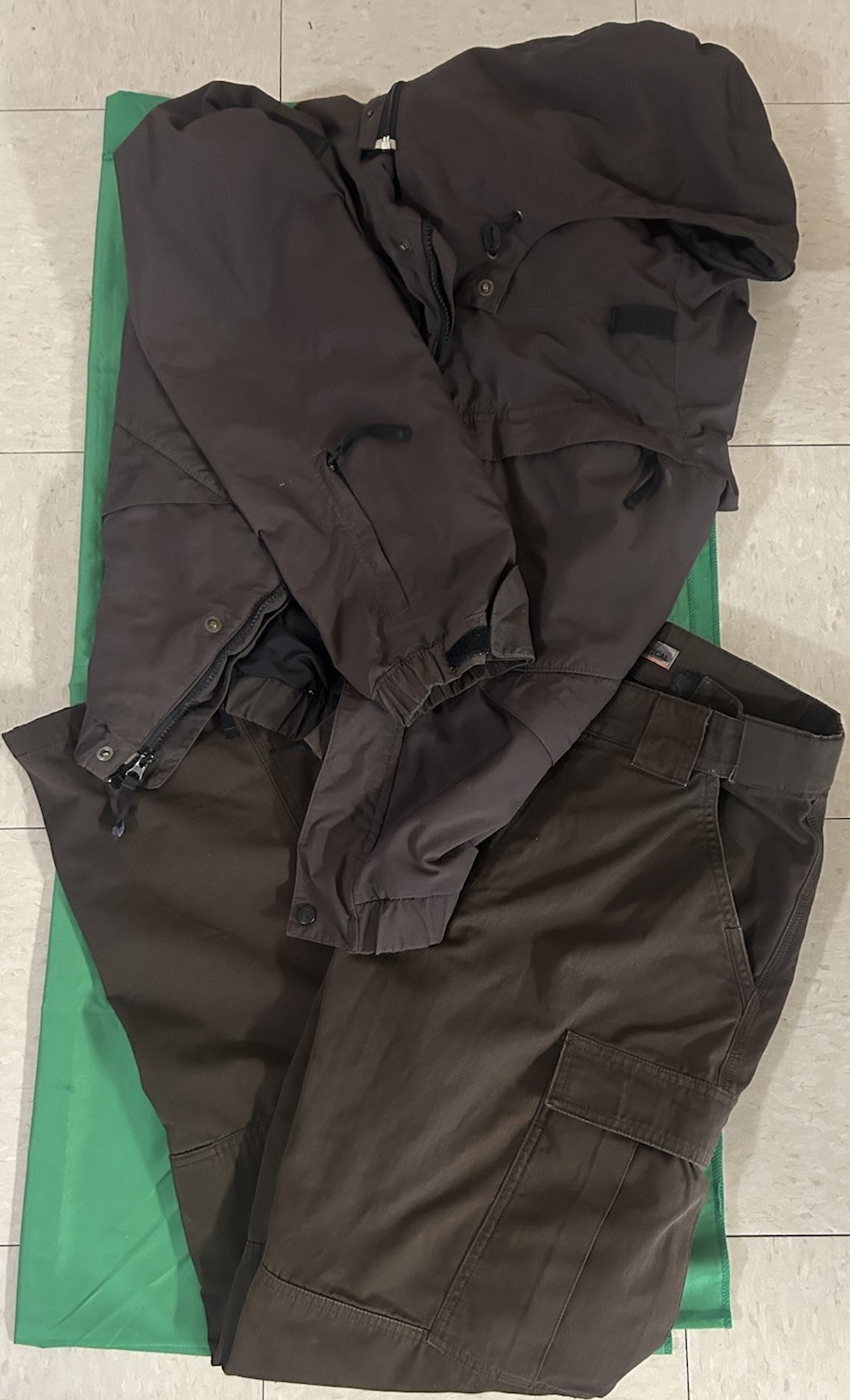 5.11 Tactical Men's Brown Jacket Size S Nylon Polyester Outdoor Apparel WT Pants