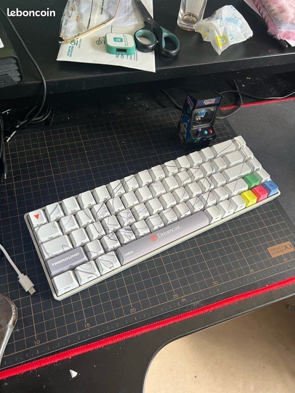 HIGROUND x Sonic the Hedgehog Dreamcast Mechanical Keyboard 65% NEW