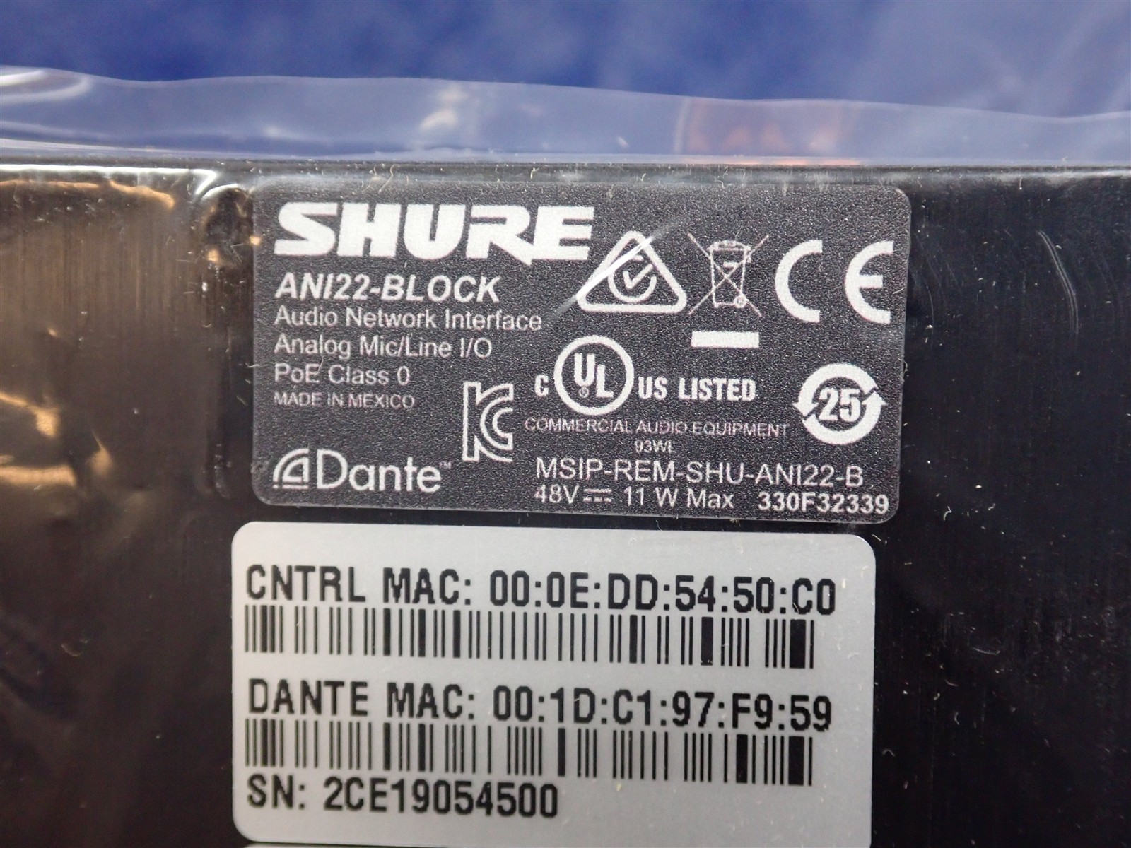 NEW Shure ANI22-BLOCK Audio Network Interface Analog Mic/Line I/O (G128)
