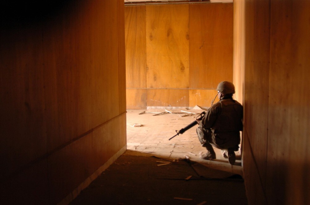 2005 407th Civil Affairs Battalion at Police Station Mamadia Iraq 4x6 Photo