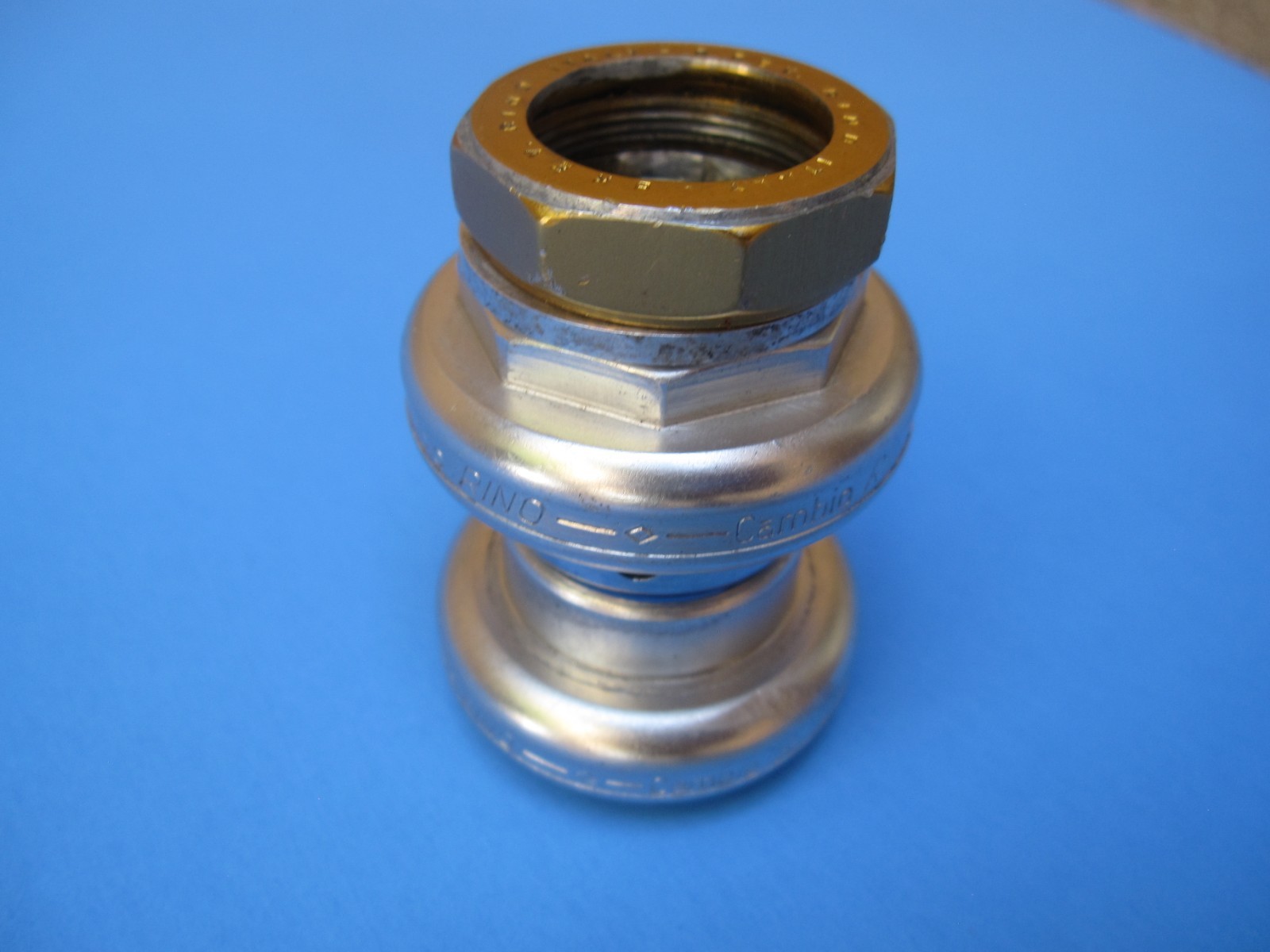 vintage Cambio Rino headset, 1", Italian thread, as Campagnolo, read description