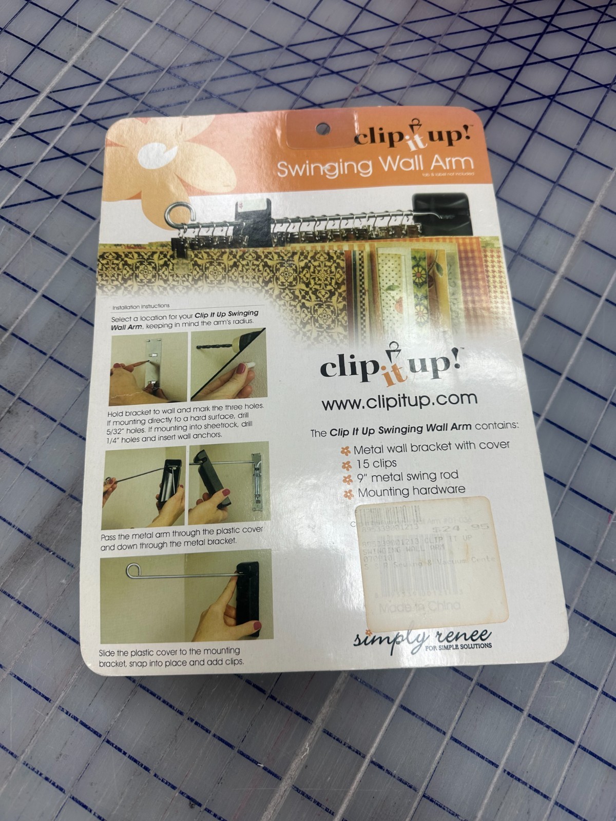 CLIP IT UP WALL SWINGING ARM